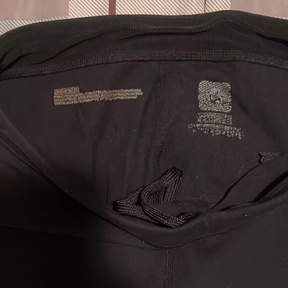 American Eagle Black Athletic Leggings - Picture 6 of 7